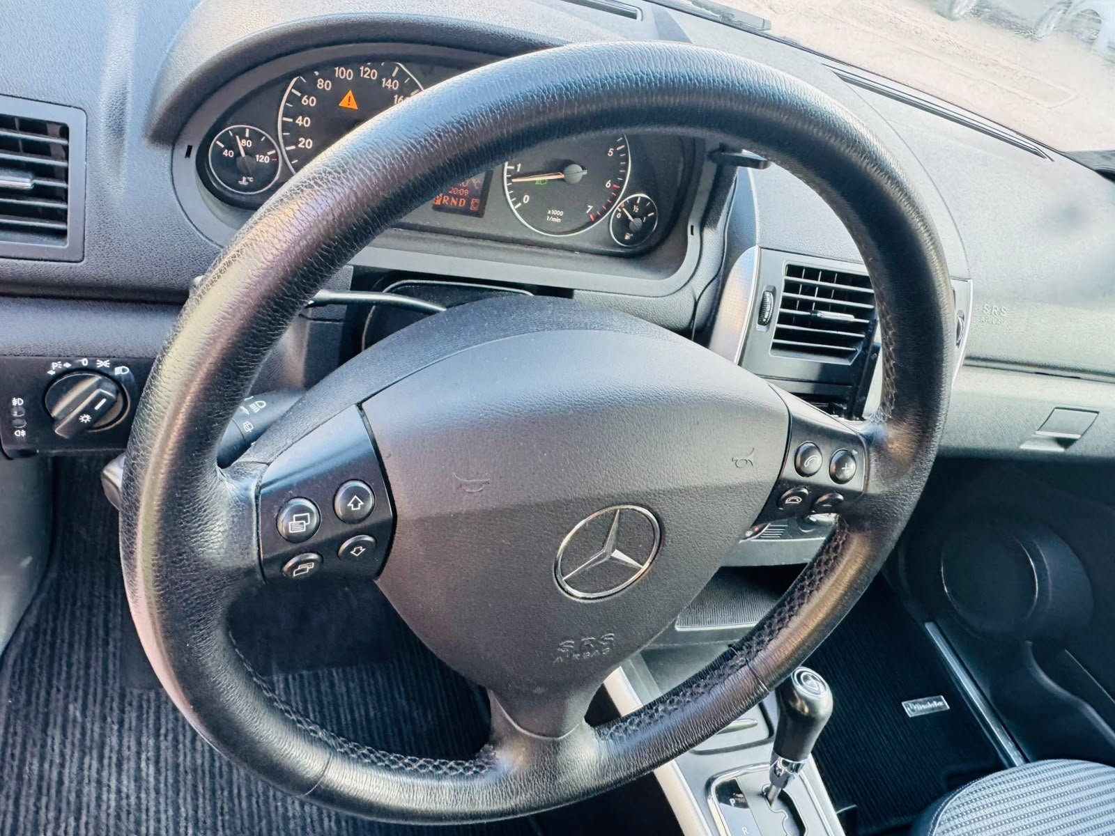 Mercedes-Benz Clase A (A 200) A 200 Avantgarde 2008 · Foto 12