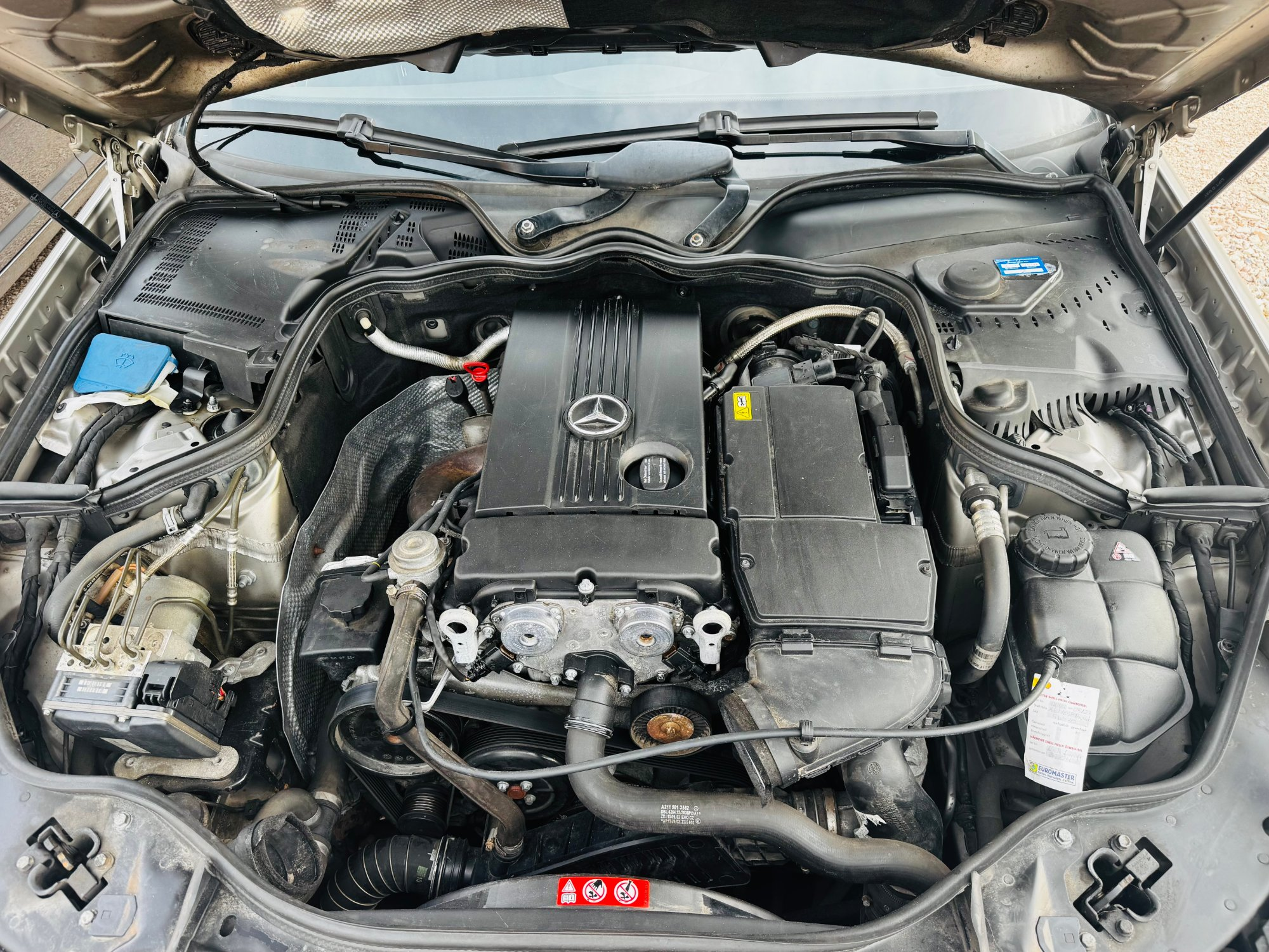 Mercedes E-200 KOMPRESOR KOMPRESOR 2006 · Photo 16