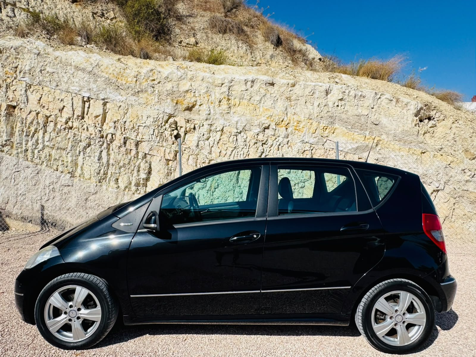 Mercedes-Benz A-Class (Clase A) 2010 · Photo 4